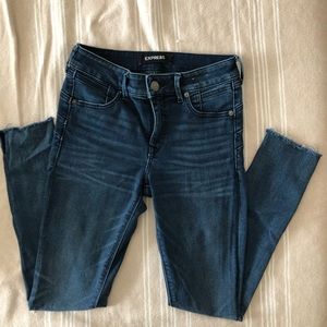 Express mid rise denim jeans